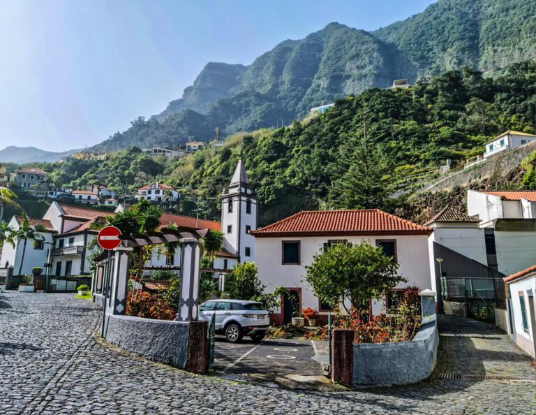 AIDAmar am 08.02.2022 auf Madeira